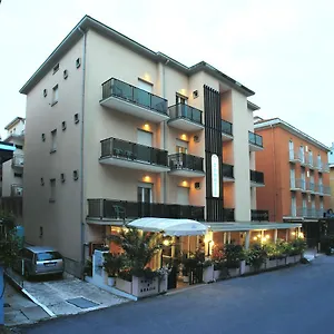 Szálloda Tre Grazie Rimini